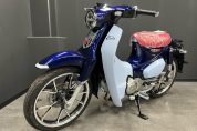 ホンダ・スーパーカブC125、パールニルタバブルーの在庫車が入荷しました！5