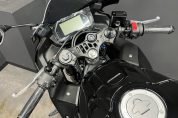 【ヤマハ】YZF-R25/2022年モデルのブラックメタリックが入荷しました♪7