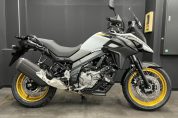 スズキ・Ｖストローム650XT【2022年・ブリリアントホワイト】1台入荷致しました♪2