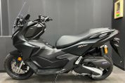 【ホンダ】新型ADV160・マットガンパウダーブラックメタリック入荷！4