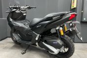 【ホンダ】新型ADV160・マットガンパウダーブラックメタリック入荷！6