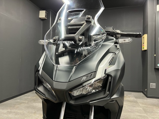 【ホンダ】新型ADV160・マットガンパウダーブラックメタリック入荷！7