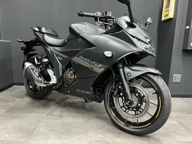 【スズキ】ジクサーSF250・新型の２０２３年モデル入荷しました♪