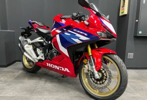 ホンダ CBR250RR・2023年の新型が入荷致しました♪