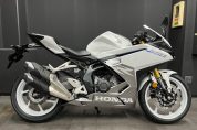 ホンダ CBR250RR・2023年の新型が入荷致しました♪6