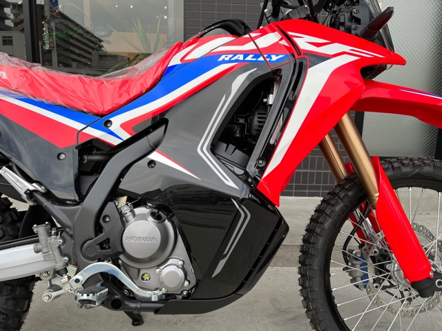 CRF250RALLY【シート高830mm】のご契約可能な在庫が１台入荷しました♪8