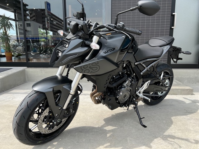 スズキ・GSX-8Sのブラックが入荷致しました♪5