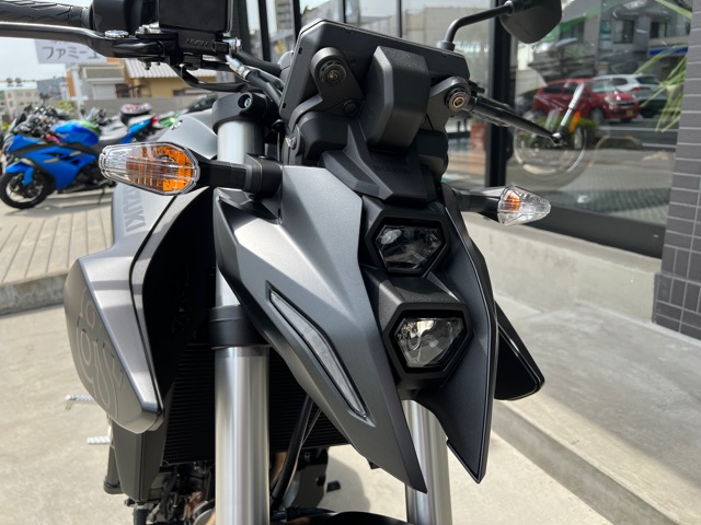 スズキ・GSX-8Sのブラックが入荷致しました♪7