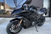 スズキ・GSX-S1000GT、グラススパークルブラック入荷しました！5