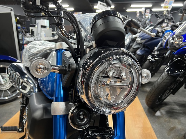 ホンダ・モンキー125のブルーの在庫新車が入荷致しました！3