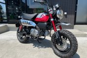 ホンダ・モンキー125　パールネビュラレッドの在庫が１台入荷致しました♪