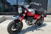 ホンダ・モンキー125　パールネビュラレッドの在庫が１台入荷致しました♪5