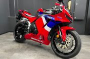 ホンダ・CBR600RRの中古車が入荷致しました♪