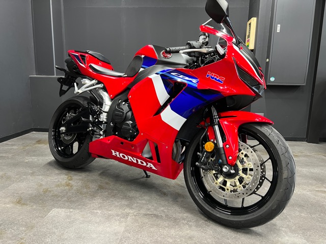 ホンダ・CBR600RRの中古車が入荷致しました♪