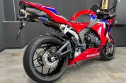 ホンダ・CBR600RRの中古車が入荷致しました♪3