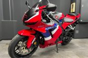 ホンダ・CBR600RRの中古車が入荷致しました♪5