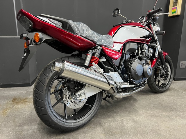 CB400SF・上質中古車が入荷致しました！3