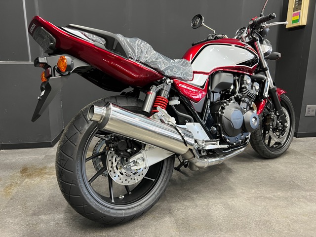 CB400SF・上質中古車が入荷致しました！3